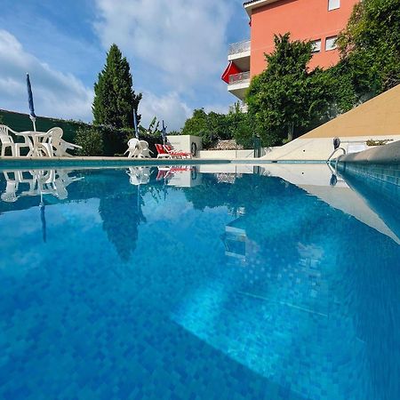 Mansfield vue carte Postale Terrasse Piscine calme port à 200m à pied Menton Exterior foto